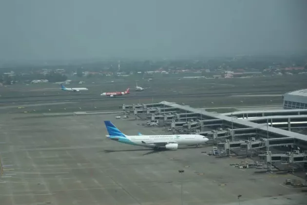 Pantau Efek Abu Vulkanik GAK, Paper Test Bandara Terdampak Dilakukan Tiap 30 Menit