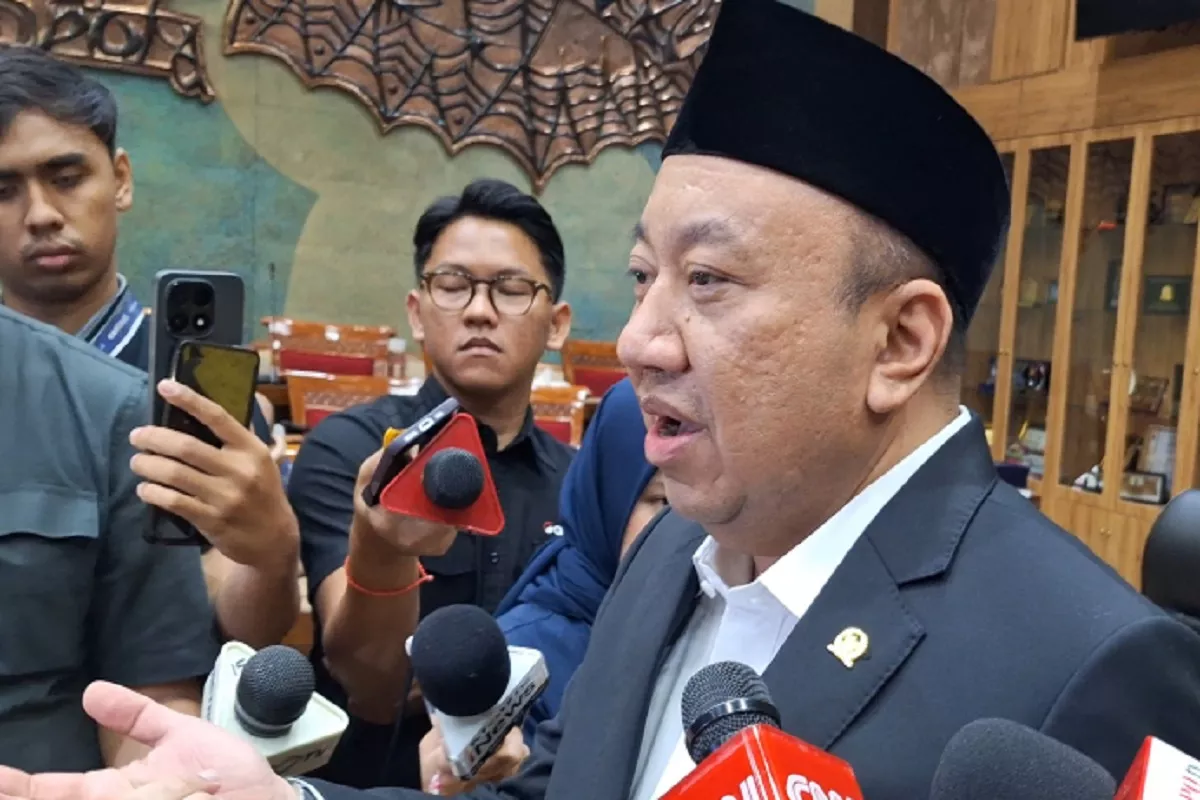 DPR Imbau PJJ Sekolah Terdampak Erupsi Gunung Anak Krakatau Diberlakukan Fleksibel