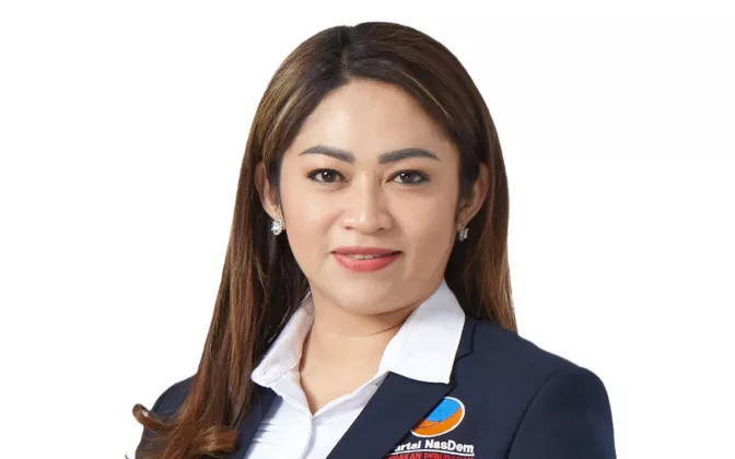 Profil Eva Stevany Rataba, Anggota DPR RI yang Masuk Daftar Penerima PKH