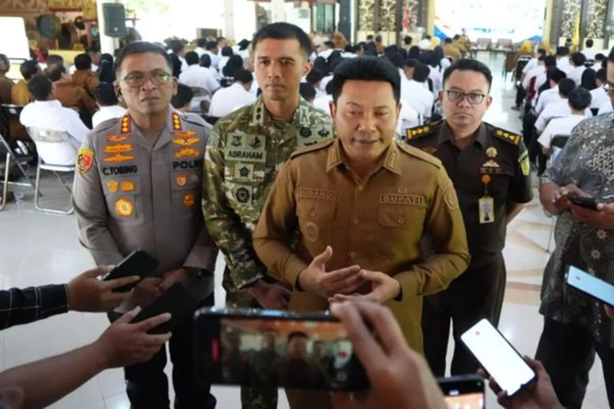 Dugaan Keracunan MBG Sidoarjo: Bupati Kecewa SPPG Lepas Tanggung Jawab Biaya Pengobatan!