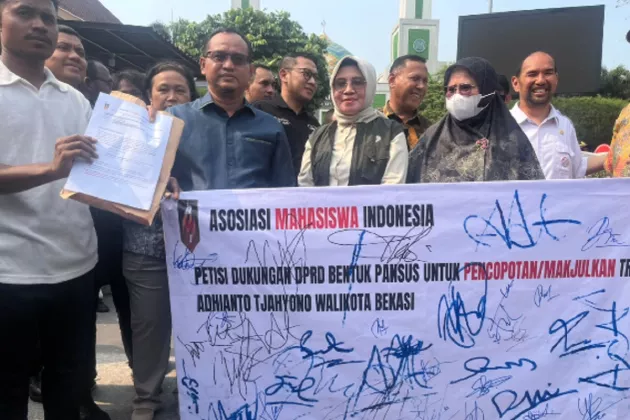 Pengadaan 55 Ambulans Bekasi Disorot, AMI Desak DPRD Bentuk Pansus