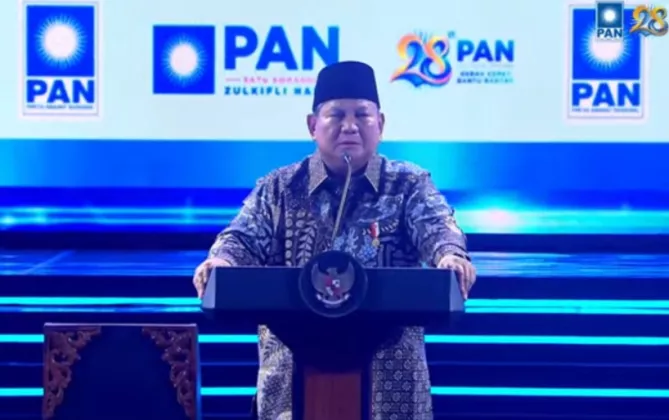 Prabowo Bongkar Nasihat Pakar: Jangan Pidato Tanpa Teks!