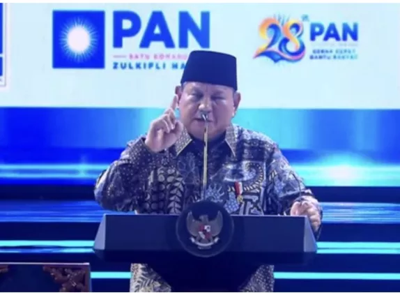 Prabowo Sentil Pakar yang Kritik Pemerintah: Saking Pintarnya Jadi Goblok