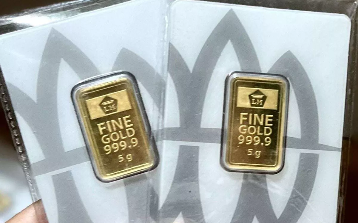Harga Emas Antam Hari Ini Turun Rp10.000, Cek Daftar Lengkapnya