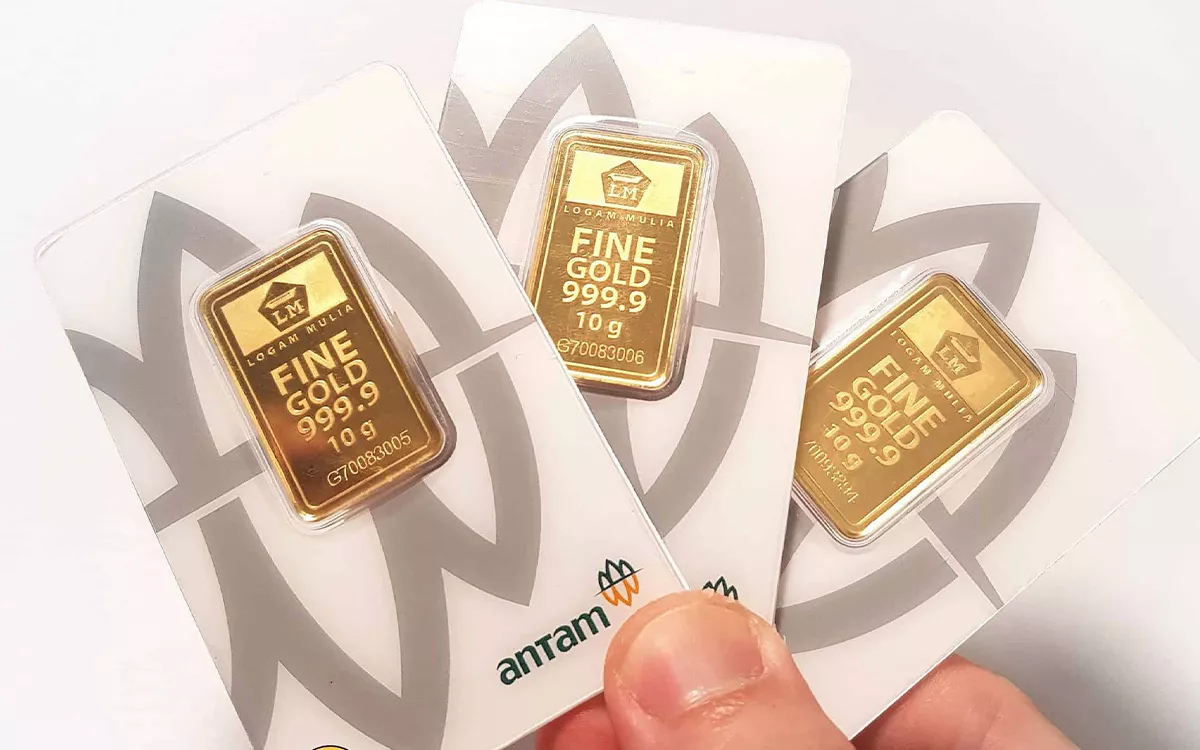 Harga Emas Antam Hari Ini Anjlok Rp15.000, Cek Daftar Harga Lengkapnya