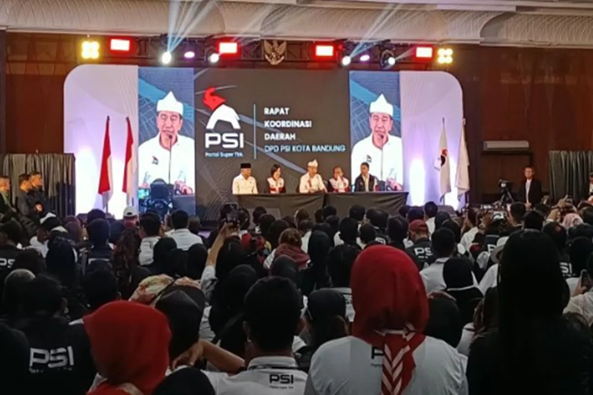 Jokowi Akhirnya Buka Kartu: KTA PSI Ditunjukkan, Nomornya Bikin Semua Terkejut