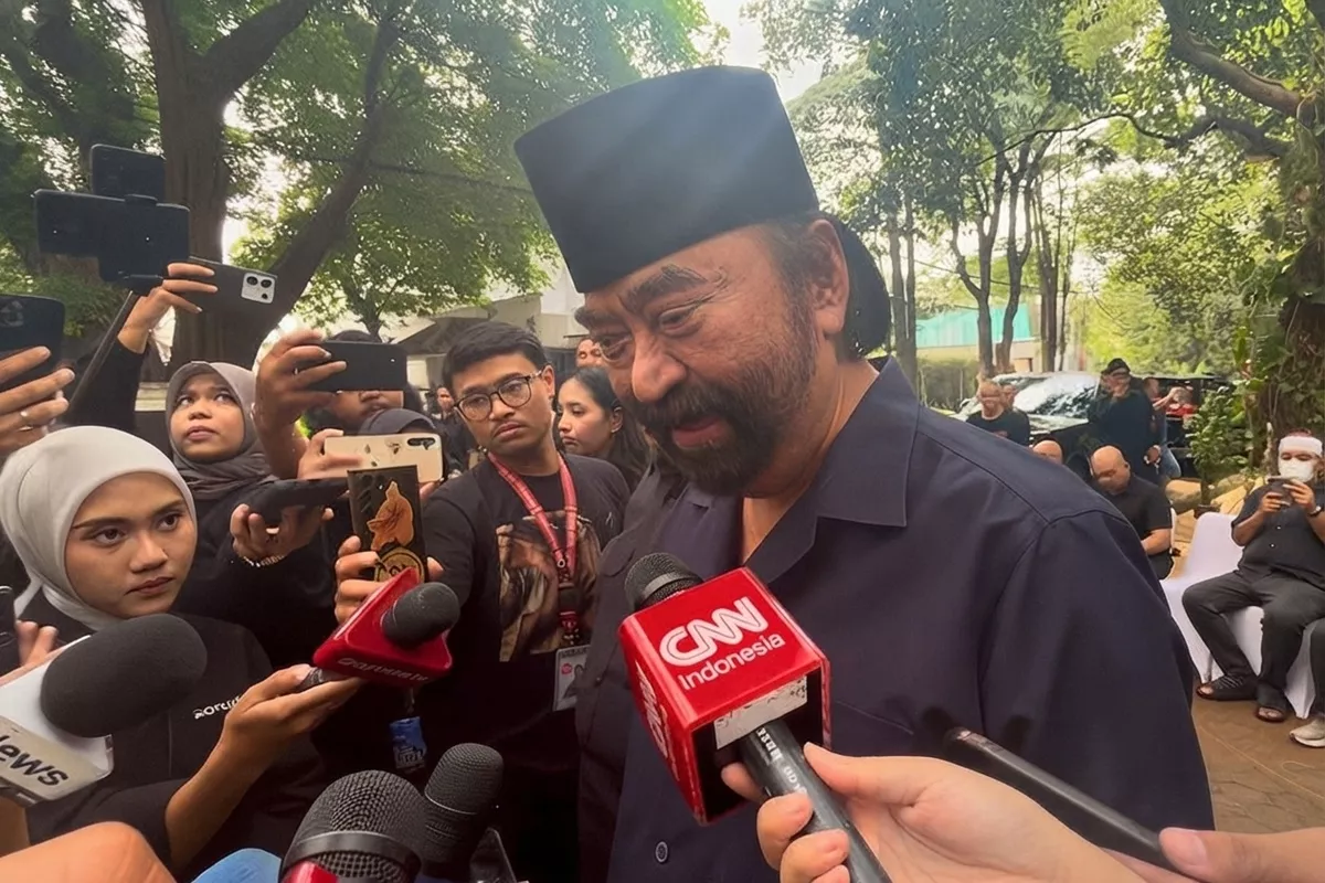 Surya Paloh Ungkap Guruh Soekarnoputra Pernah Punya Keinginan Memimpin Partai Politik