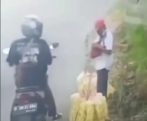 Viral Penjual Kerupuk Dipalak Rp100 Ribu, Polisi Tangkap Pelaku di Soreang