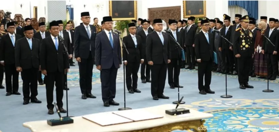 Prabowo Resmi Lantik Listyo Sigit Jadi Kepala Staf Kepresidenan