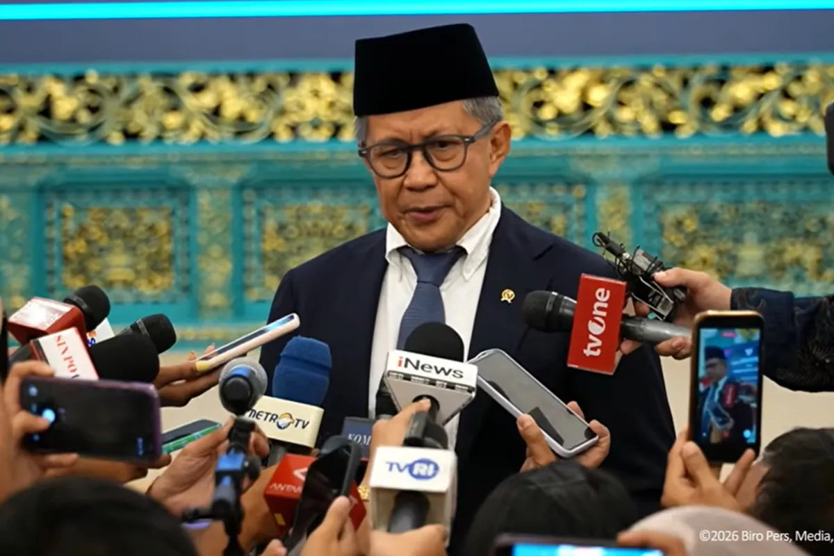 Dilantik Jadi Anggota Watimpres, Rocky Gerung: Saya Cuma Pindah dari Luar, ke Dalam!