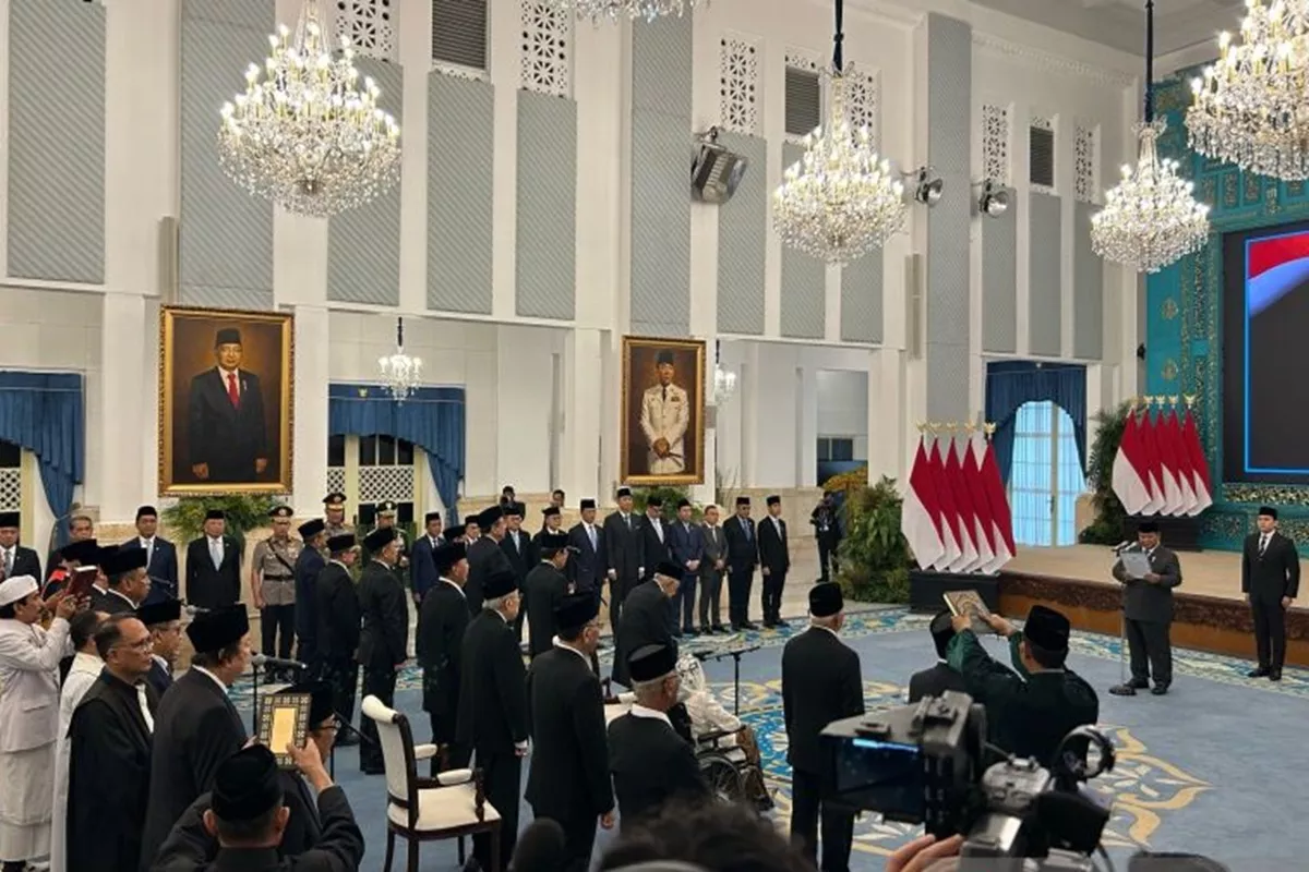 Presiden Prabowo Lantik Susunan Wantimpres Baru: Pratikno Ketua, Hatta Rajasa Wakil