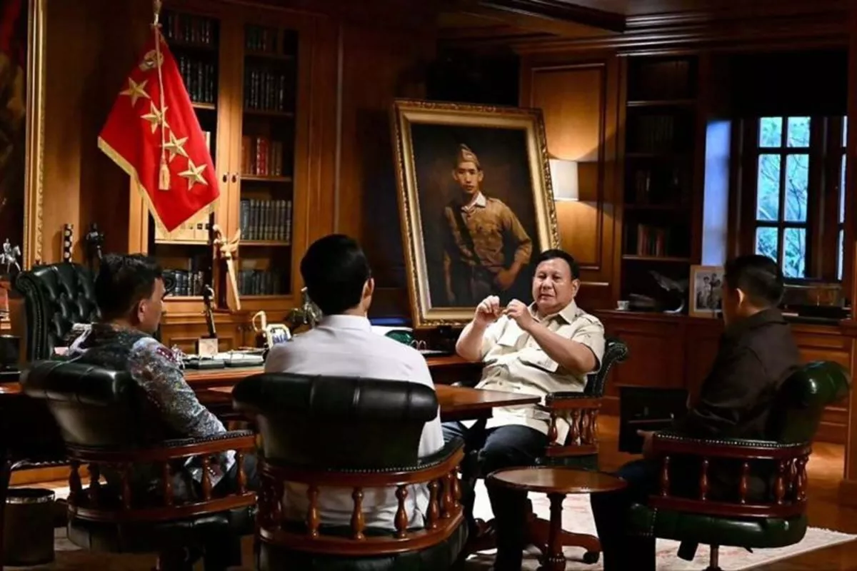 Instruksi Prabowo pada Kepala Bakom: Komunikasi Pemerintah Harus Gunakan Bahasa Sederhana