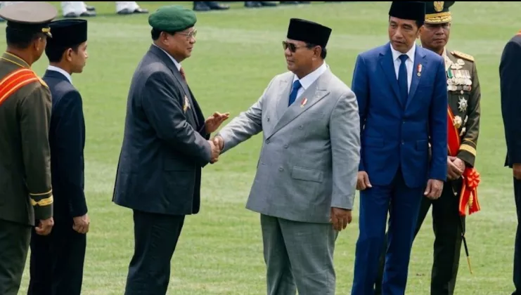 Viral, Prabowo Disebut Cuekin Jokowi Saat HUT TNI, Said Didu: Ada yang Kesepian di Tempat Ramai