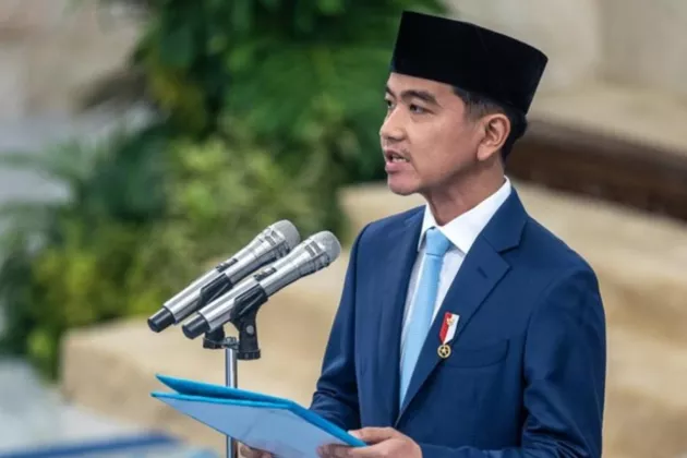 Komisi II DPR Akan Kaji Komprehensif Putusan MK soal Syarat Pendidikan Gibran