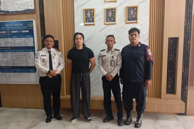 Pembebasan Bersyarat Indra Kenz Dicabut, Kembali Dijebloskan ke Lapas Tangerang!
