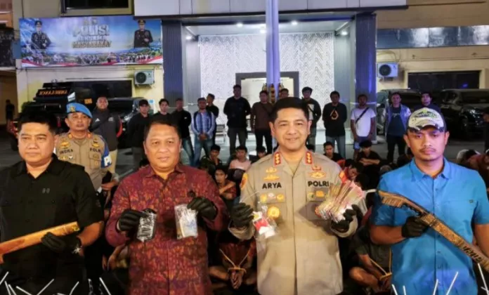 Polisi Gerebek Kampung Narkoba di Makassar, 104 Orang Diamankan dan 98 Positif Narkoba