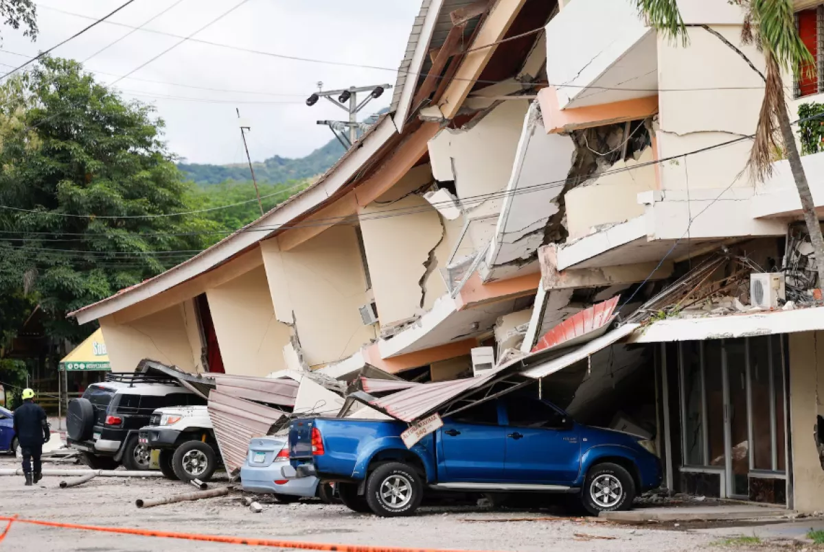 Gempa Dahsyat M 7,7 Guncang Panama, Sejumlah Bangunan Roboh dan Kendaraan Rusak