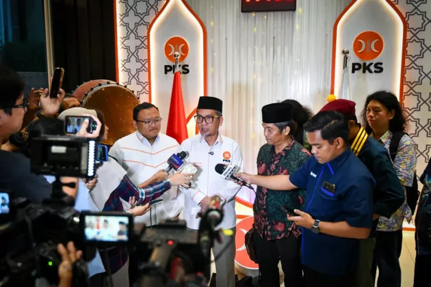 Polemik Ijazah Gate: PKS Siap Bawa Aspirasi Masyarakat Sipil ke DPR
