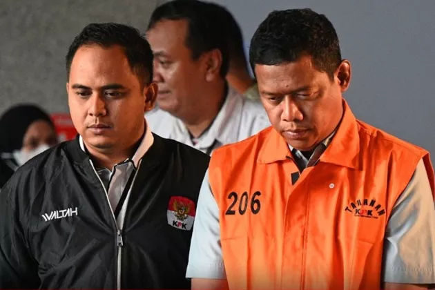 Parah! Dana Bencana Diduga Dipakai Adik Eks Kepala BNPB untuk Beli Saham