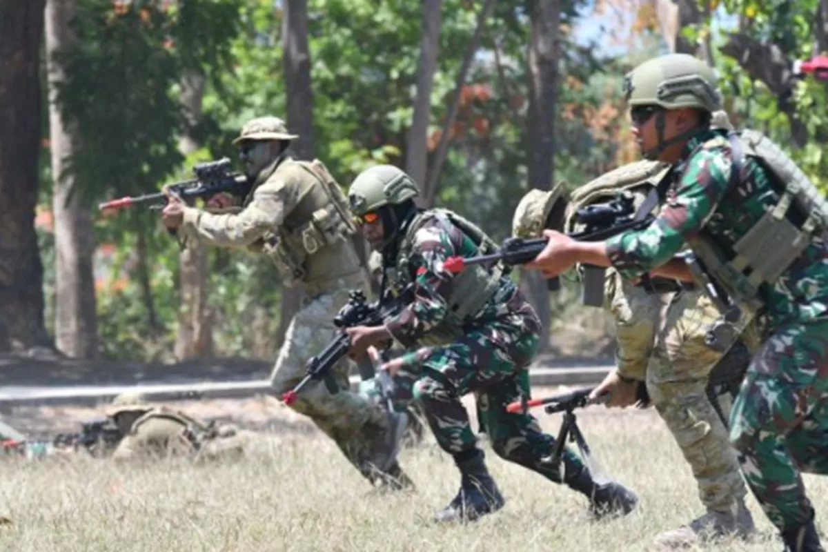 TNI dan Militer Australia Gelar Latihan Patroli dan Penghadangan di Situbondo