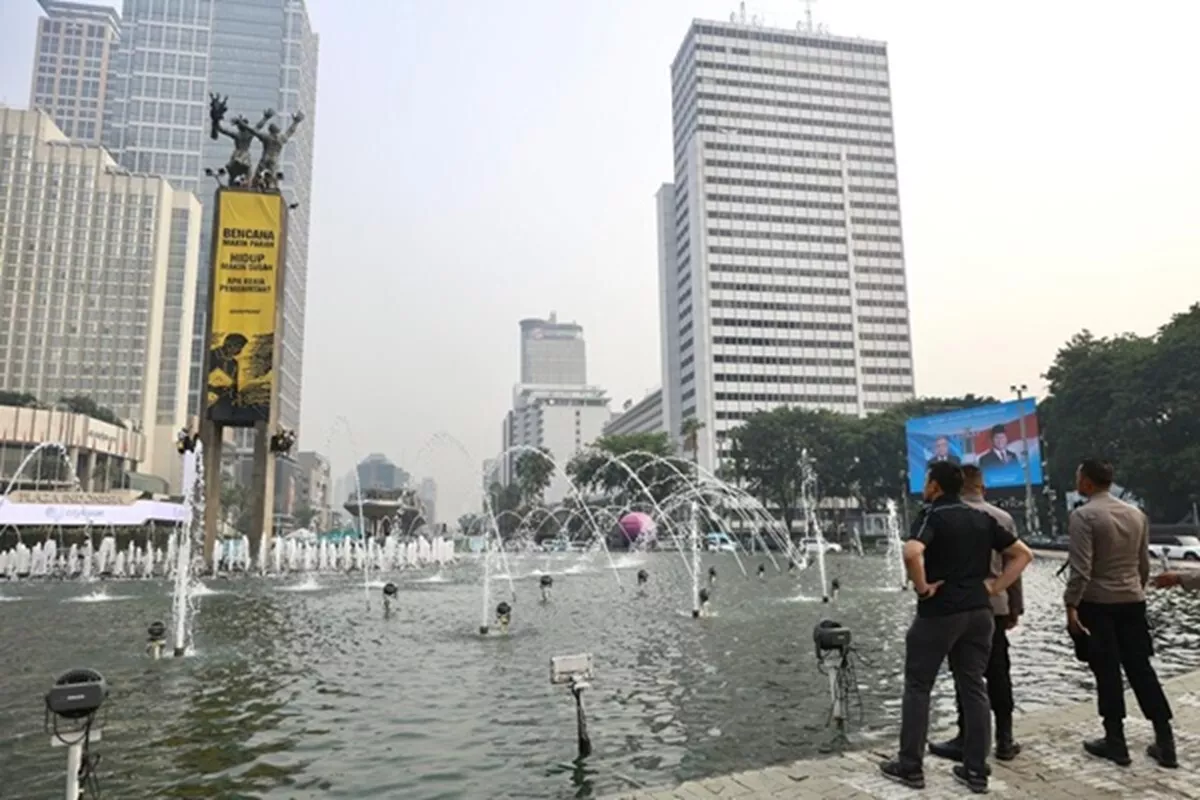 Greenpeace Gelar Aksi Keprihatinan di Bundaran HI, Bakom RI: Pekerjaan Belum Selesai