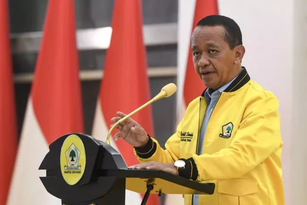 Soal Polemik Ijazah Gibran, Bahlil Sebut Golkar Pegang Asas Praduga Tak Bersalah