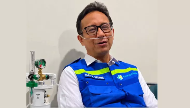 Menkes Budi Gunadi Pakai Tabung Oksigen Saat Bekunjung ke Palangka Raya, Sesak Sapas?
