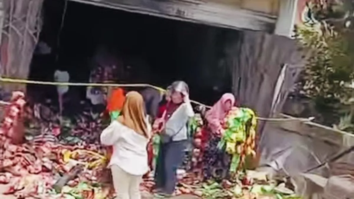 Viral Warga Jarah Barang dari Ruko Terbakar di Bengkulu, 12 Orang Diamankan Polisi