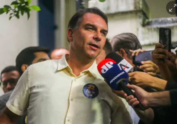 Kalah Pilpres Brasil, Flavio Bolsonaro Kabur ke AS Karena Kasus Dugaan Korupsi Sedang Diusut