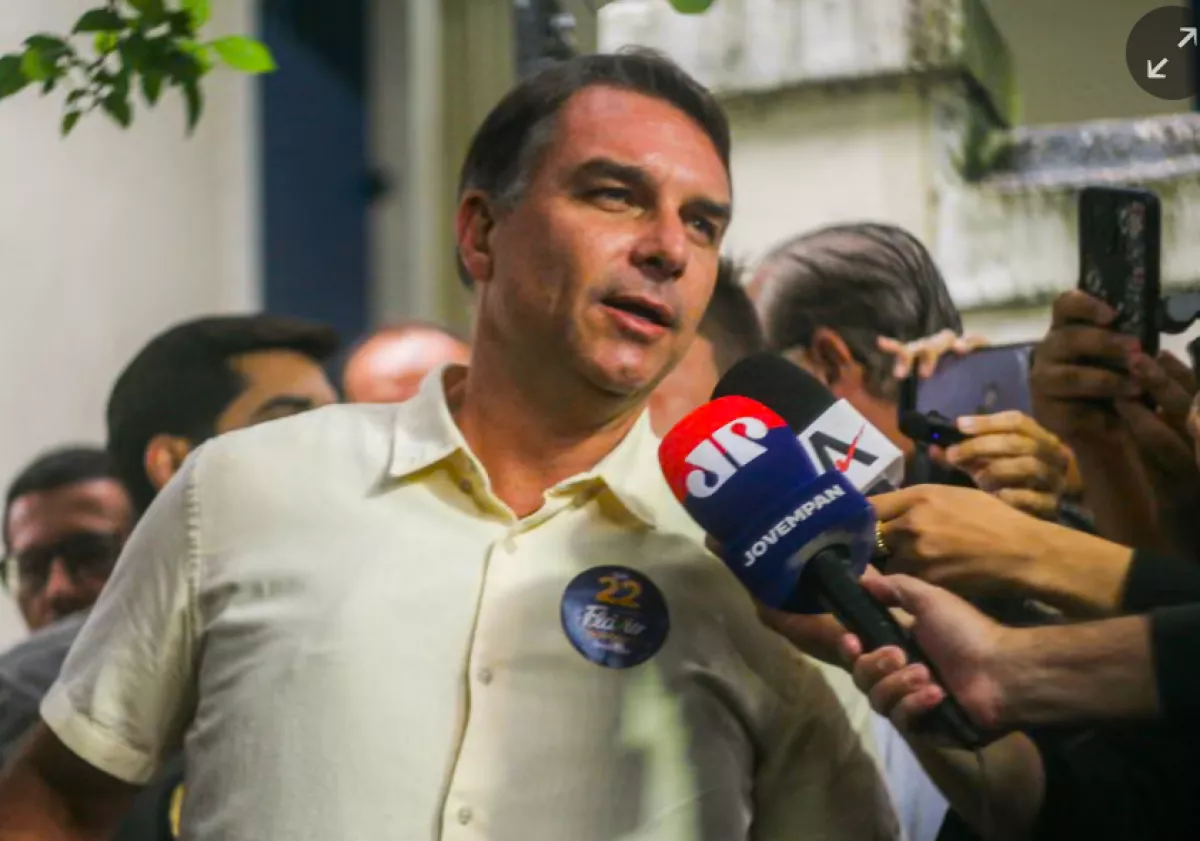 Kalah Pilpres Brasil, Flavio Bolsonaro Kabur ke AS Karena Kasus Dugaan Korupsi Sedang Diusut