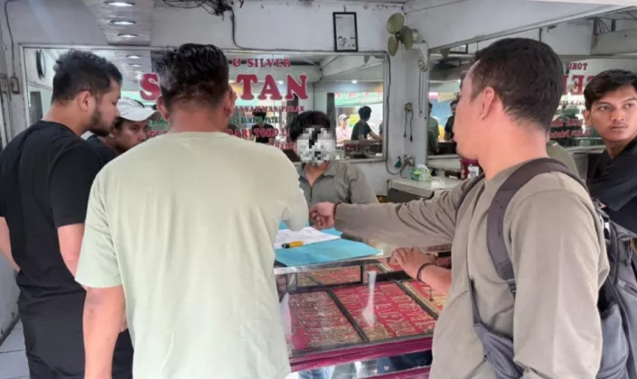 Hilang di Terminal 3 Bandara Soetta, Kalung Berlian Rp300 Juta Ditemukan di Toko Emas Sepatan