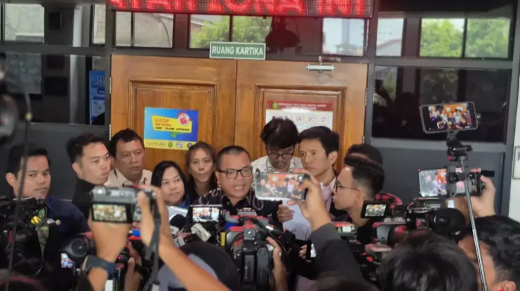 Denny Indrayana Cabut Gugatan Pendidikan Gibran, Walk Out dari Sidang PTUN