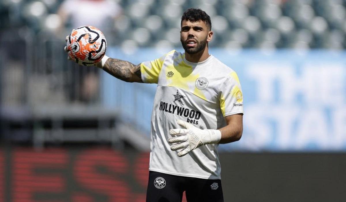 Arsenal Permanenkan Kiper Asal Spanyol David Raya