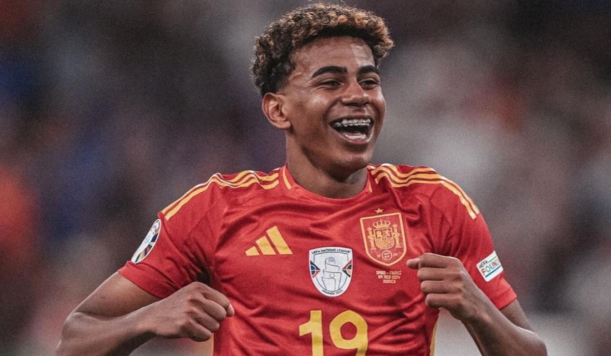 Kado Terbaik Lamine Yamal, Jadi Pemain Terbaik Euro 2024