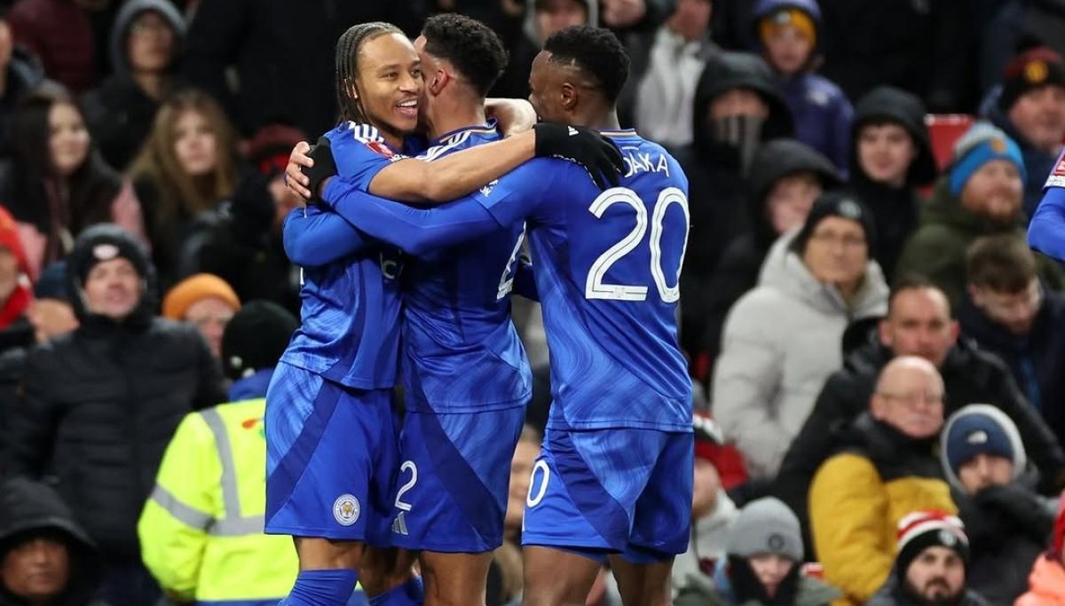 Prediksi Skor Leicester vs Arsenal: Misi Tiga Poin di Tengah Tekanan!