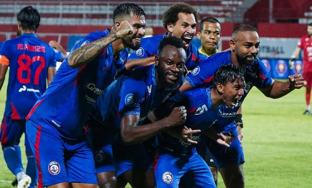 Head to Head Arema FC vs PSIS Semarang di Liga 1 2024-2025: Tuan Rumah dalam Kepercayaan Diri Tinggi!