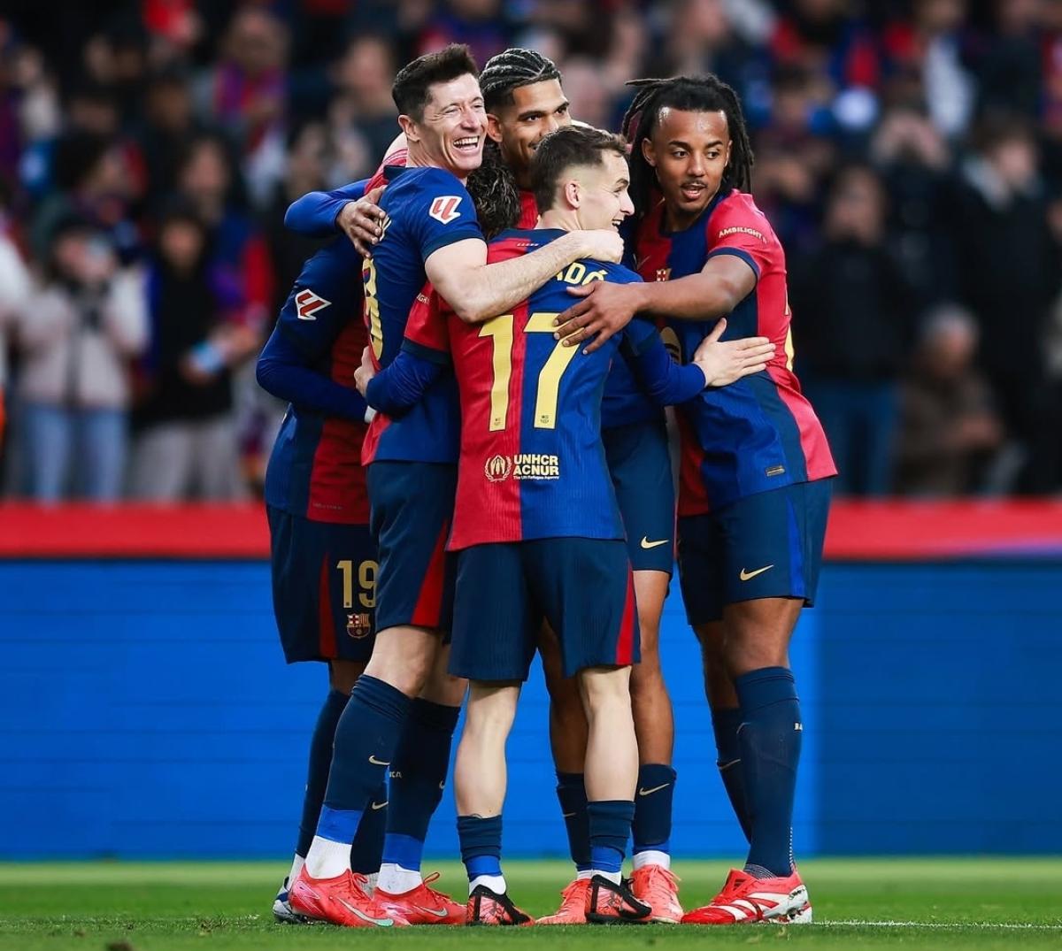 Barcelona Hancurkan Real Sociedad 4-0, Blaugrana Kembali di Puncak Klasemen La Liga