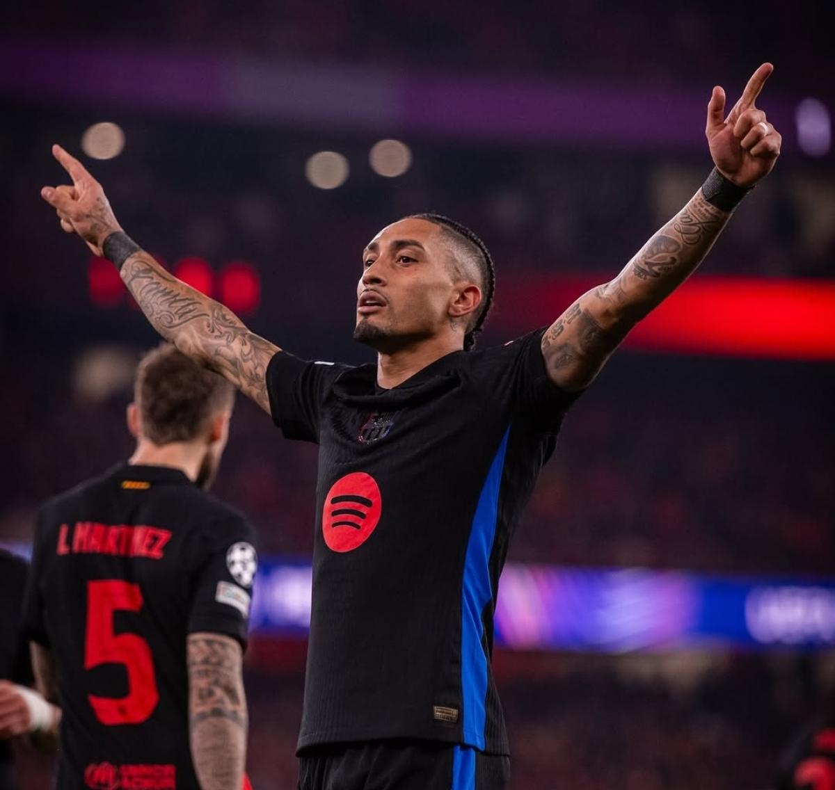 Hanya dengan 10 Pemain, Barcelona Bungkam Benfica 1-0, Raphinha Jadi Pahlawan!