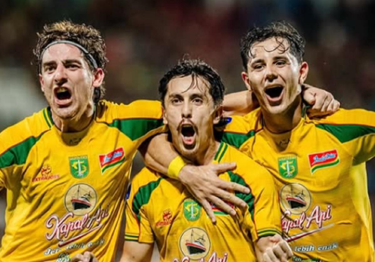 Klasemen Liga 1 2024-25: Persebaya dan Dewa United Tempel Persib