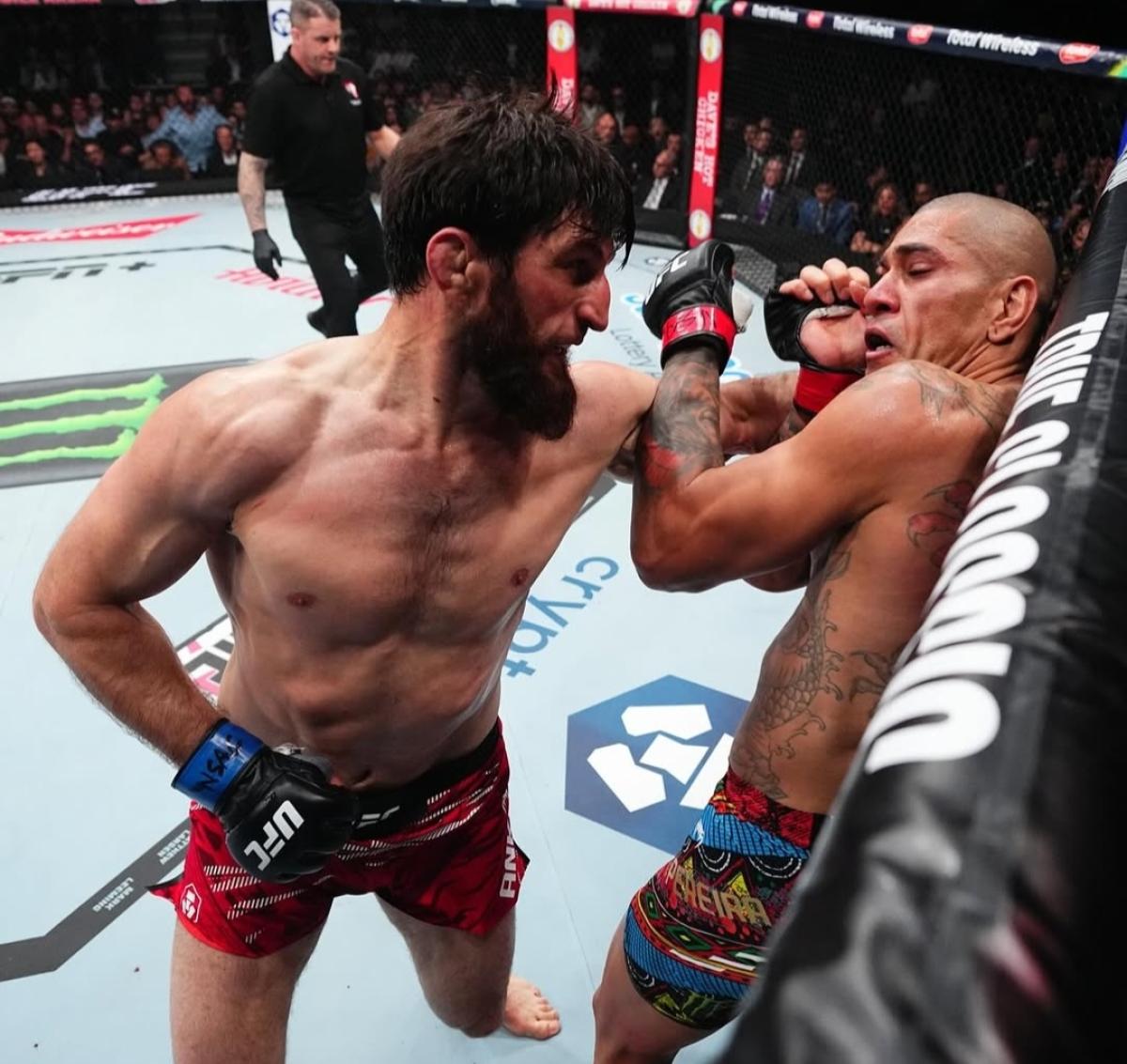 Kalah dari Magomedov Ankalaev di UFC 313, Alex Pereira Minta Laga Ulang: Saya akan Kembali dengan Lebih Baik