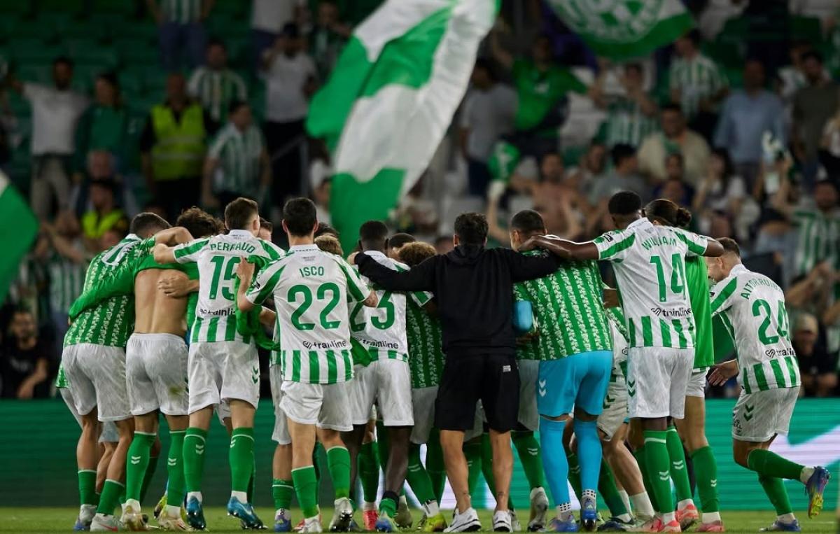 Prediksi Real Betis vs Fiorentina: Duel Semifinal Beraroma Penebusan dan Sejarah Baru!