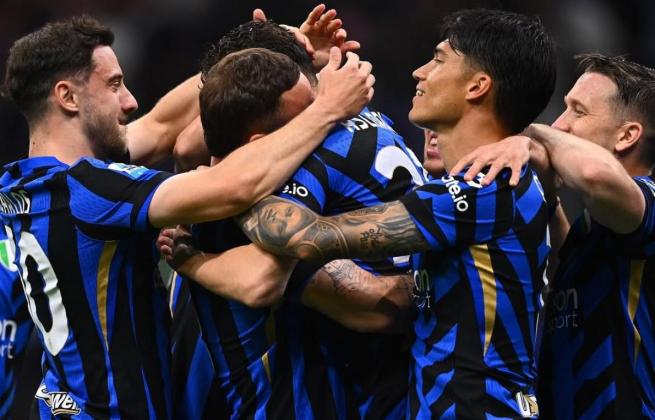 Prediksi Inter Milan vs Barcelona Liga Champions: Nerazzurri Tak Terkalahkan di 15 Laga Kandang!