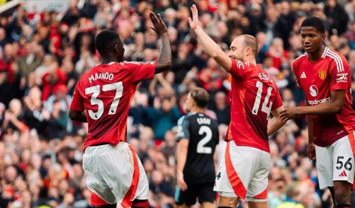 Manchester United Lepas Tiga Pemain Senior: Gol Penalti Jadi Hadiah Perpisahan!