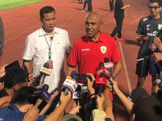 Simon Tahamata Ungkap Kriteria Pemain Idaman untuk Timnas: Pemain yang Andalkan Dua Kaki