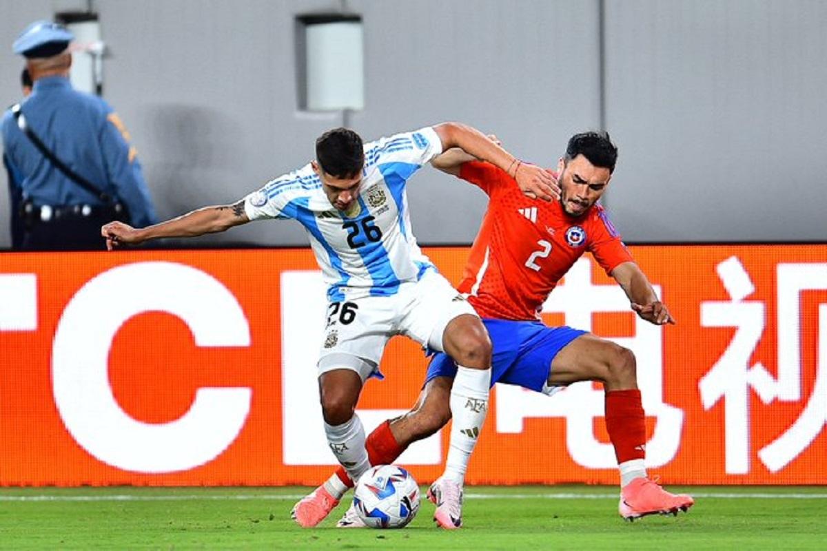 Prediksi Skor Chile vs Argentina: Misi Sulit Tuan Rumah Tahan Juara Dunia