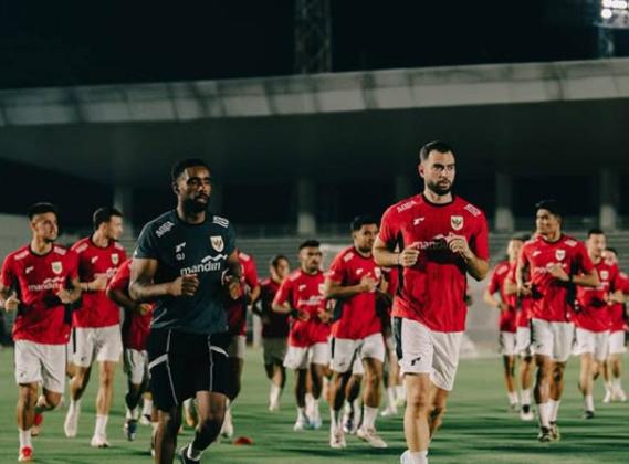 BREAKING! Patrick Kluivert Coret 5 Pemain Timnas Indonesia Jelang Lawan China: Termasuk Jordi Amat dan Pattynama!