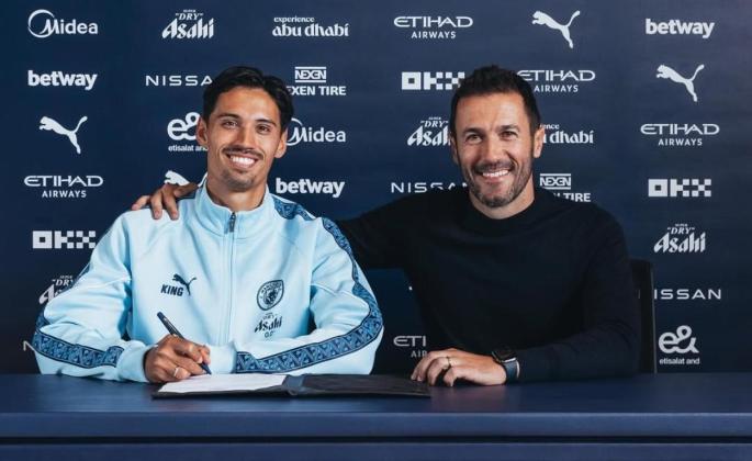 Kejutan Bursa Transfer! Tijjani Reijnders Gabung Manchester City: Harga Fantastis untuk Gelandang Kreatif