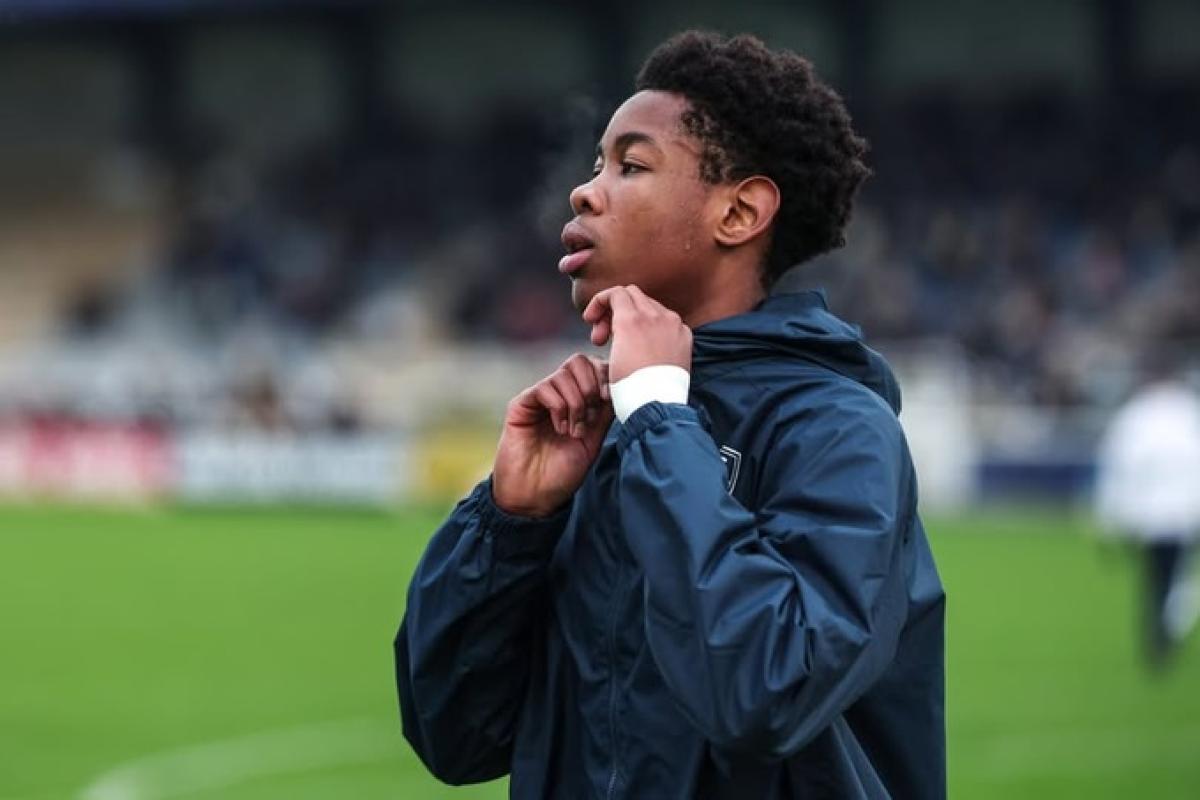 Manchester United Segera Rekrut Wonderkid Prancis Enzo Kana-Biyik