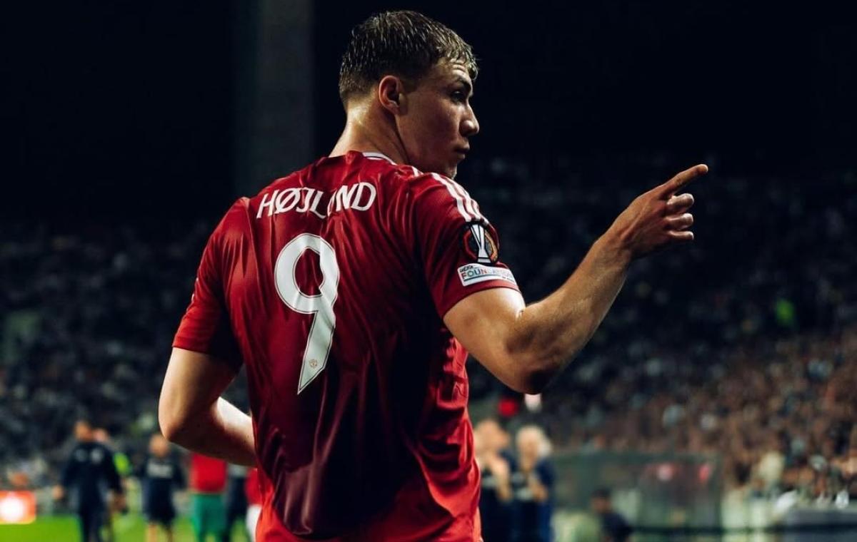 Drama Transfer Hojlund: Bertahan di MU atau Gabung Inter Milan?