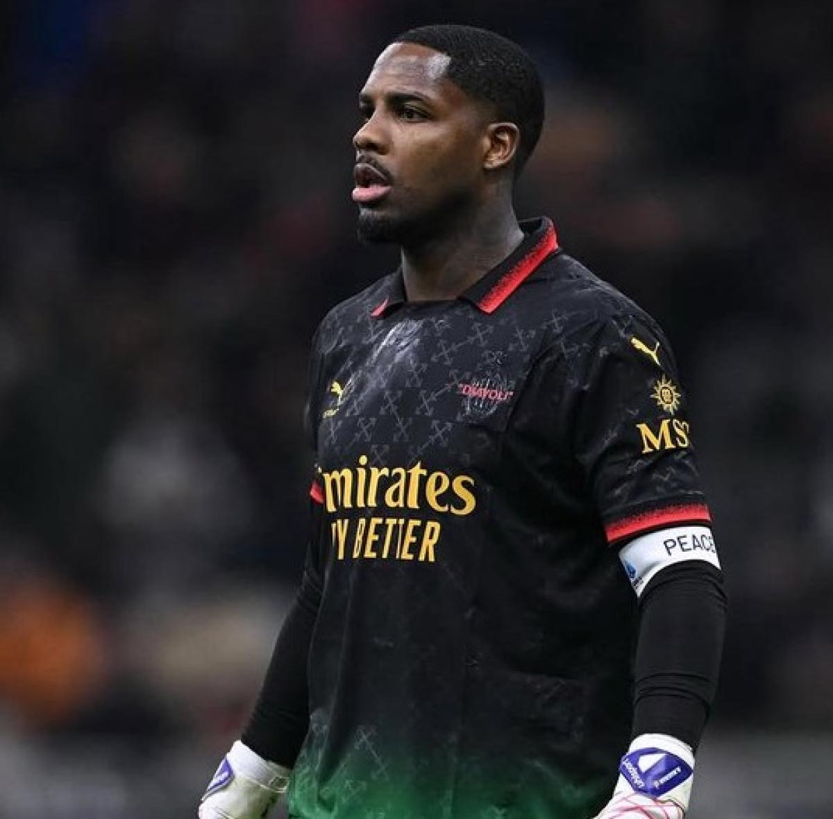 Transfer Pemain Chelsea: Enzo Maresca Siapkan Strategi Enam Kiper Usai Gagal Gaet Mike Maignan